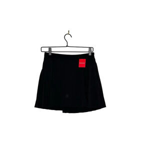 Spanx Get Moving Pleated Skirt NWT Size M in Black